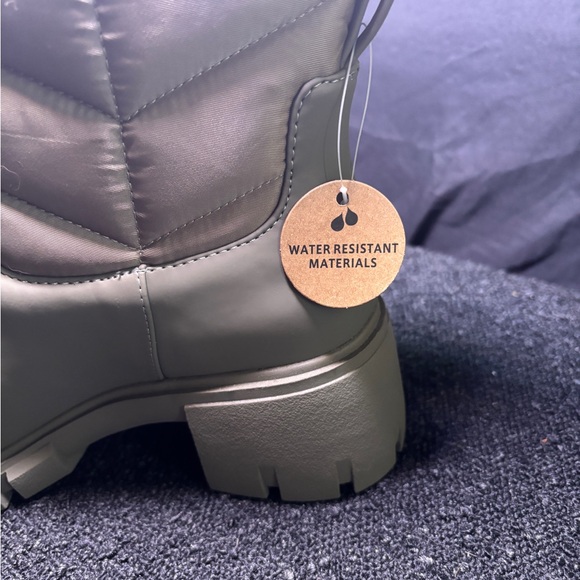 Steve Madden Women's Olive green Ankle Booties - Picture 4 of 8